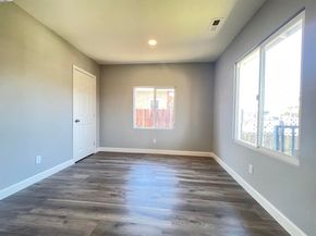 5483 Wadean Pl, Oakland CA 94601