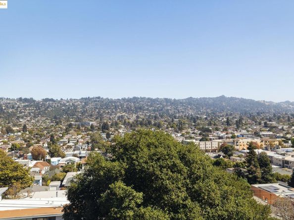 935 Hillside Ave, Albany CA 94706