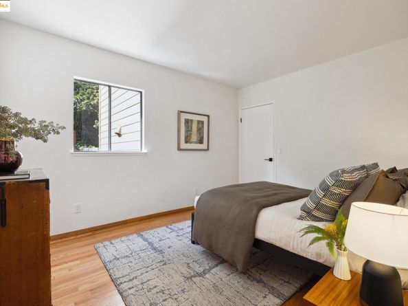 935 Hillside Ave, Albany CA 94706