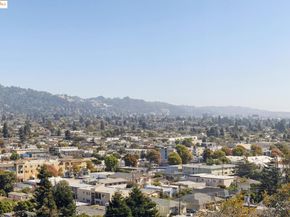 935 Hillside Ave, Albany CA 94706