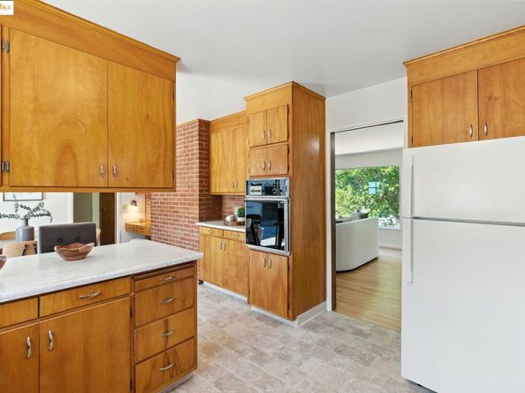 2679 Tamalpais AVE, El Cerrito CA 94530