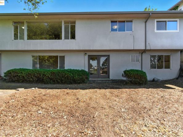2679 Tamalpais AVE, El Cerrito CA 94530