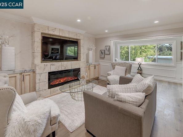 2601 Pine Knoll Dr 8, Walnut Creek CA 94595
