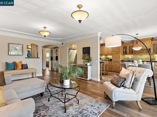 2133 Golden Rain Rd 2, Walnut Creek CA 94595