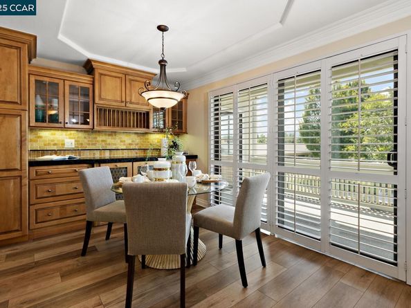 2133 Golden Rain Rd 2, Walnut Creek CA 94595