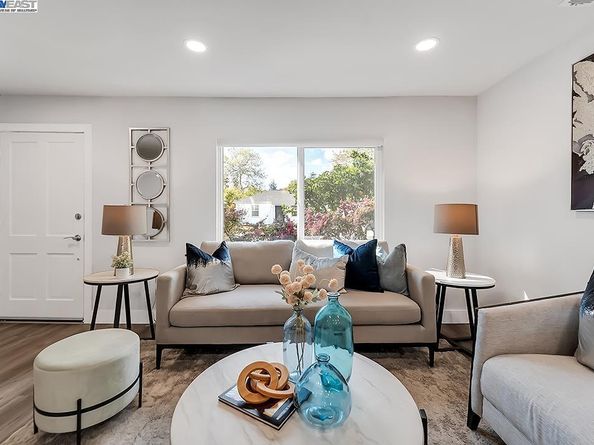 338 Orchard Ave, Sunnyvale CA 94085