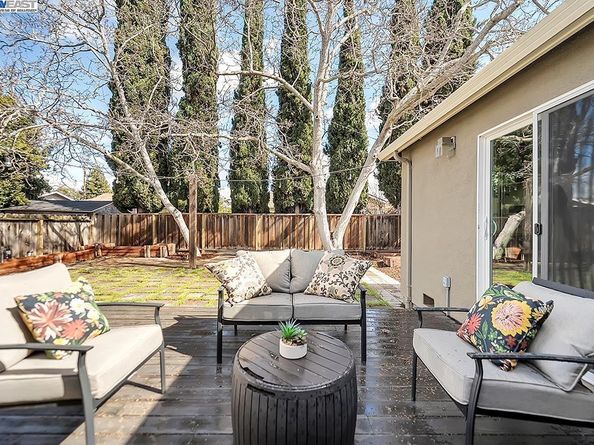 338 Orchard Ave, Sunnyvale CA 94085