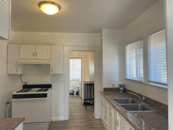 2311 82nd Ave, Oakland CA 94605