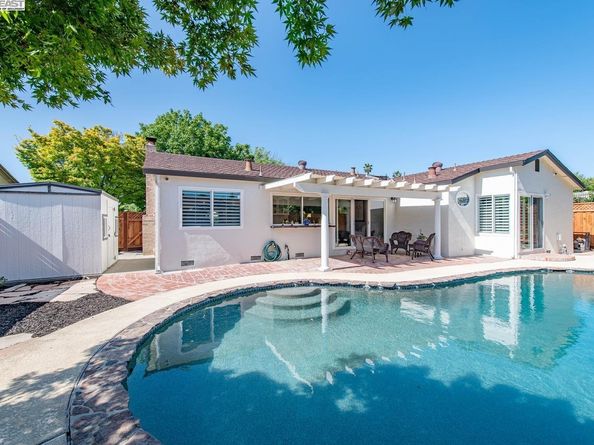 139 Amber Way, Livermore CA 94550