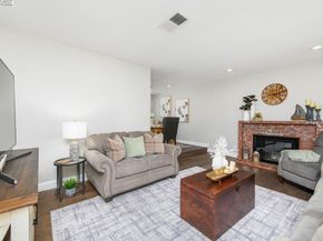 139 Amber Way, Livermore CA 94550