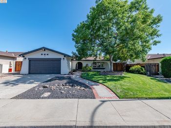 139 Amber Way