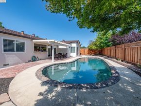 139 Amber Way, Livermore CA 94550