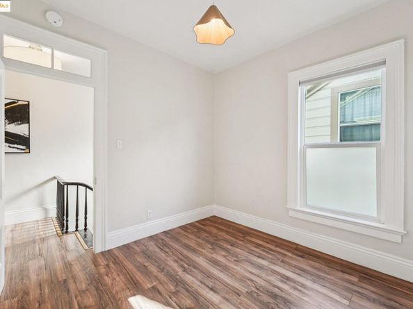 1549 5Th Ave, Oakland CA 94606