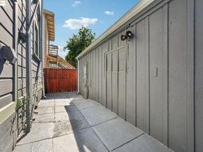 1549 5Th Ave, Oakland CA 94606