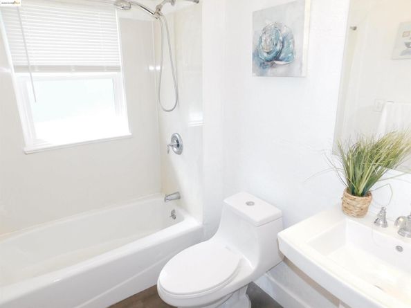 1627 E 21St St, Oakland CA 94606