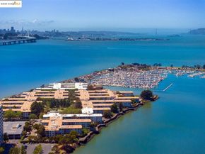 7 Commodore DR A355, Emeryville CA 94608