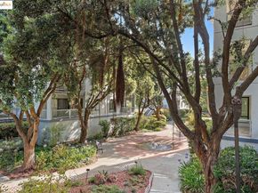 7 Commodore DR A355, Emeryville CA 94608