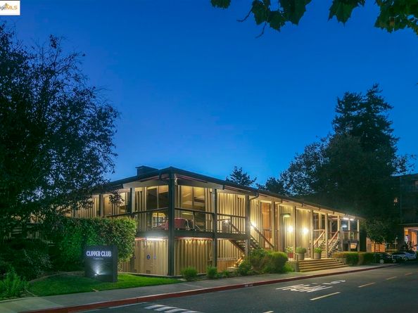 7 Commodore DR A355, Emeryville CA 94608
