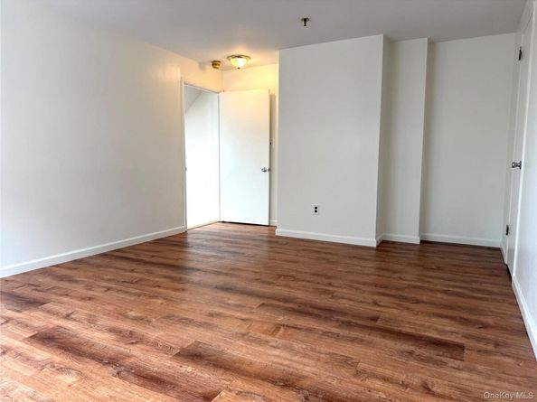 15 Greenridge Avenue 20H, White Plains NY 10605