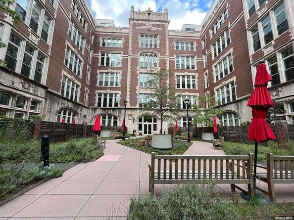 220 W West 148th St 6G, New York (Manhattan) NY 10039