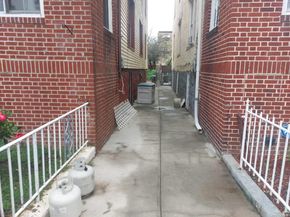 967 E 225th Street, Bronx NY 10466