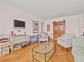 390 Riverside Drive 12AC, New York (Manhattan) NY 10025