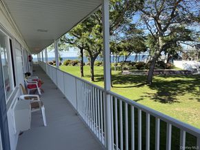 52325 County Road 48 31, Southold NY 11971