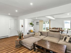 38 Fireplace Lane, Hicksville NY 11801