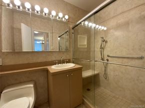 27110 Grand Central Parkway 5M, Floral Park NY 11005