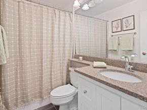 400 High Point Drive PH5, Hartsdale NY 10530