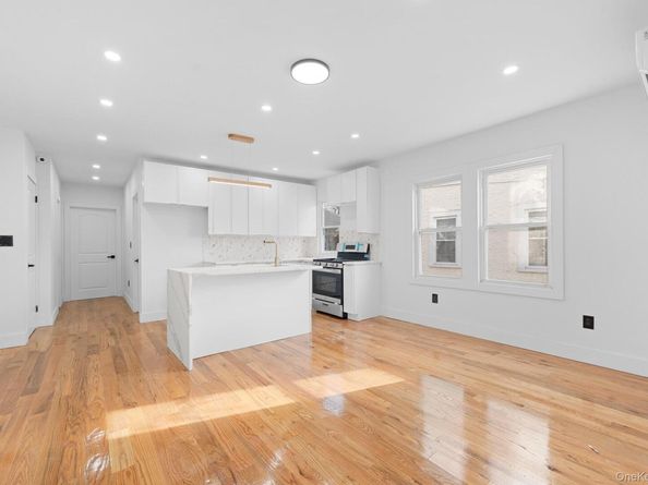 115-39 202nd Street, Saint Albans NY 11412