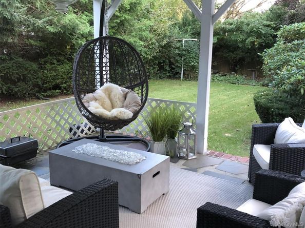 31 Jacobson Avenue, Huntington NY 11743