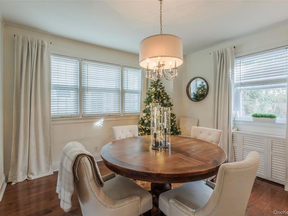 31 Jacobson Avenue, Huntington NY 11743