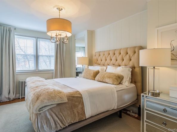 31 Jacobson Avenue, Huntington NY 11743