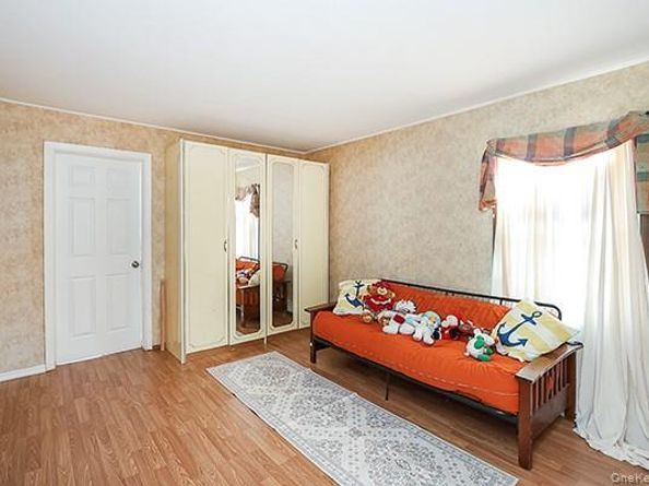 12 E Millpage Drive, Bethpage NY 11714