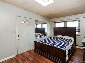 12 E Millpage Drive, Bethpage NY 11714