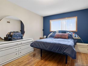 1 Peppermill Road, Roslyn NY 11576