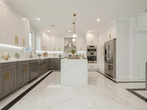 17 East Avenue, Hicksville NY 11801