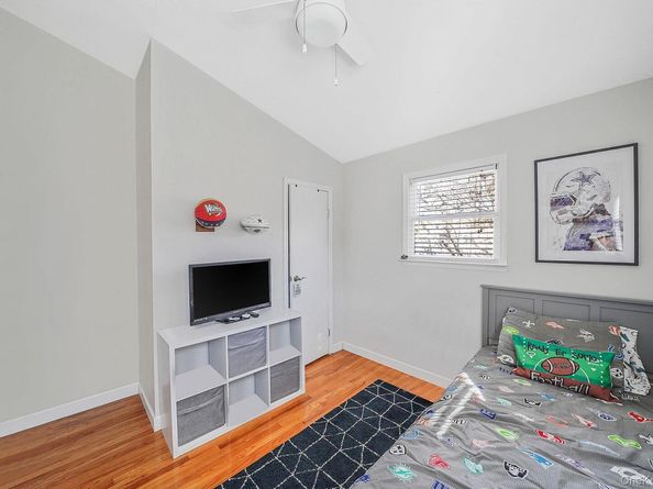 15 Penn Drive, Smithtown NY 11787