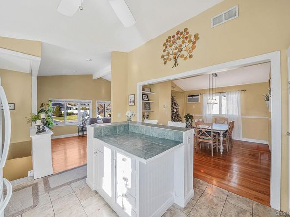 15 Penn Drive, Smithtown NY 11787