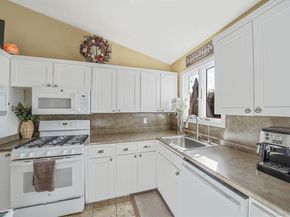 15 Penn Drive, Smithtown NY 11787