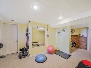 15 Penn Drive, Smithtown NY 11787