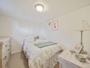 15 Penn Drive, Smithtown NY 11787