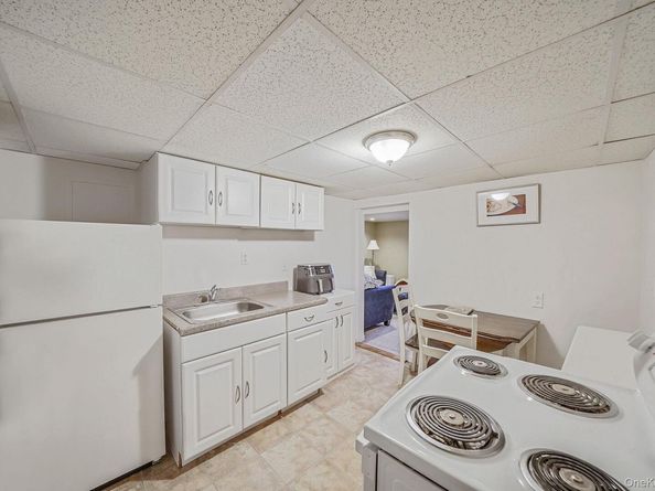 15 Penn Drive, Smithtown NY 11787