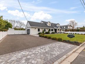 320 Clearview Lane, Massapequa NY 11758