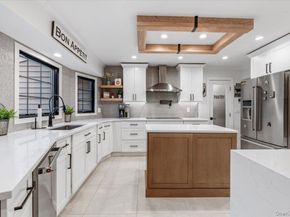 320 Clearview Lane, Massapequa NY 11758