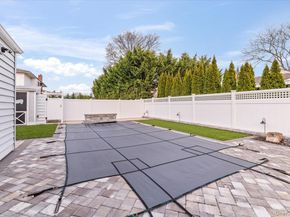 320 Clearview Lane, Massapequa NY 11758