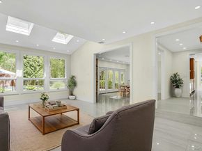 7 McCulloch Drive, Dix Hills NY 11746