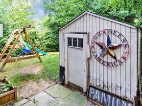 3 Altamont Avenue, Sea Cliff NY 11579