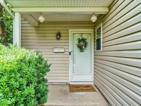 3 Altamont Avenue, Sea Cliff NY 11579